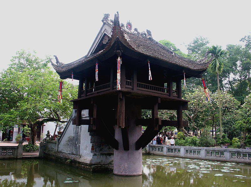 Что посмотреть в Ханое? «Пагода на одном столбе»