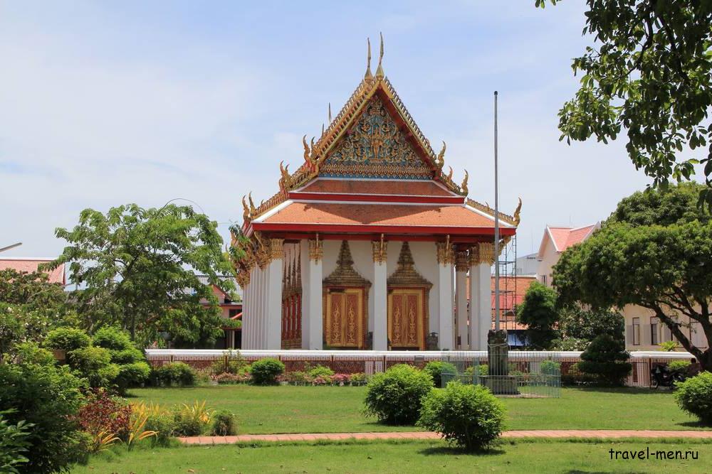 Что посмотреть в Сонгкхла? Храм Ват Матчимават - Ват Кланг