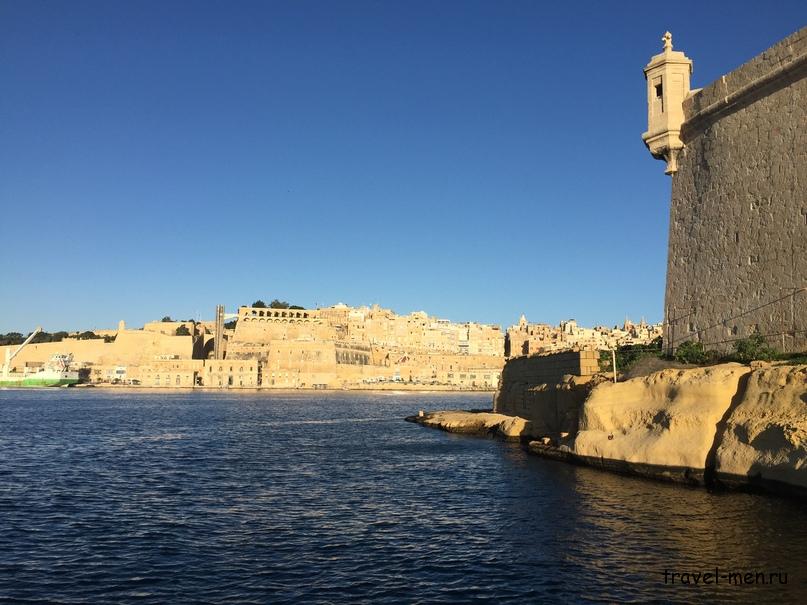 Мальта и Барселона. Причал яхт в Birgu, Malta2